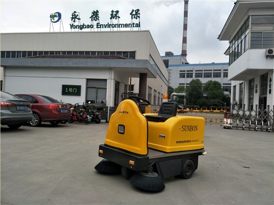 意昂4电动扫地车