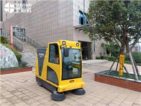意昂4清扫机在市场上畅销的原因