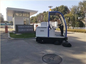 驾驶式电动扫地车厂家直销品质保证全国送货上门试扫