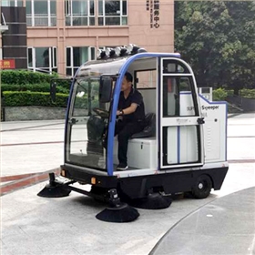 物业清扫车怎么样