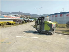 小型马路扫地车的使用范围 小型马路扫地车的使用范围