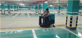 为什么驾驶洗地机可以成为购物商场清洁的主要设备呢? 为什么驾驶洗地机可以成为购物商场清洁的主要设备呢?