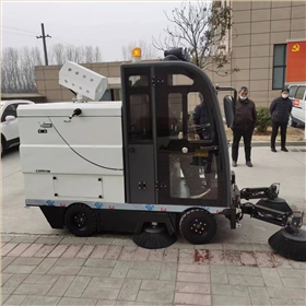 扫地车：解放你的双手，让生活更轻松