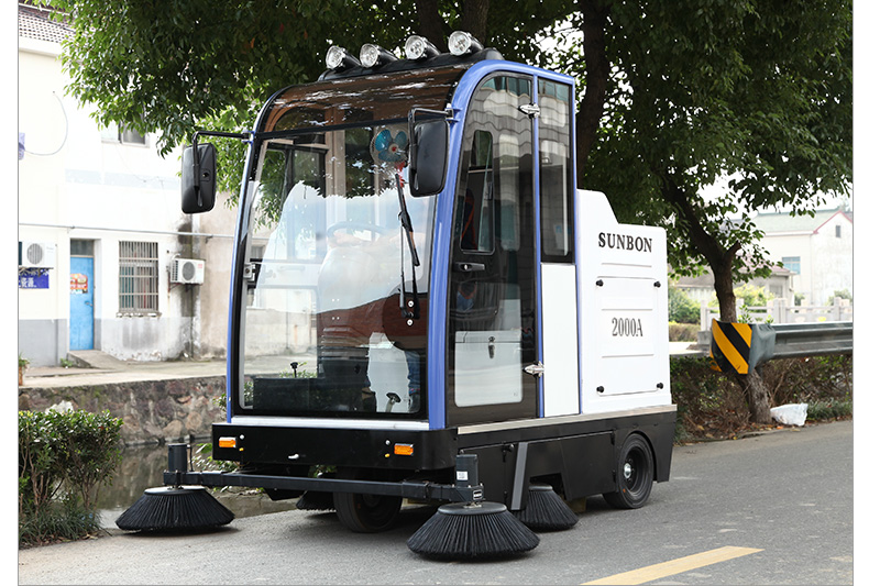 意昂42000A电动清扫车